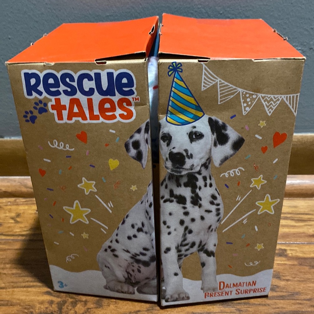 BRAND NEW DALMATIAN PRESENT SURPRISE! NIB! SUPER COOL AGES 3 +! NWT!